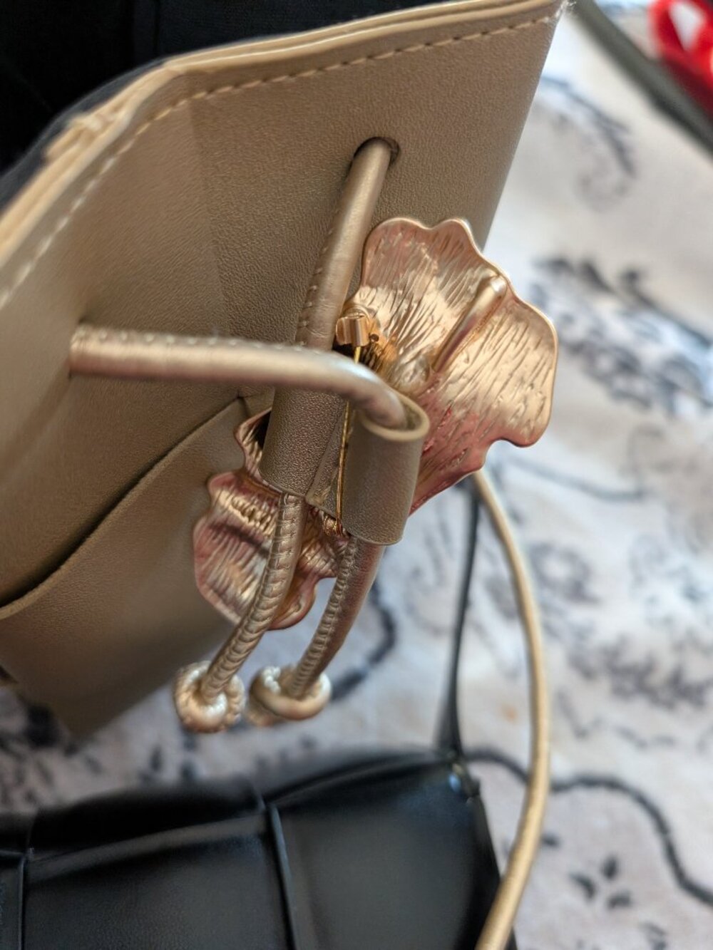 Handbags bundle - Picture 5 of 6